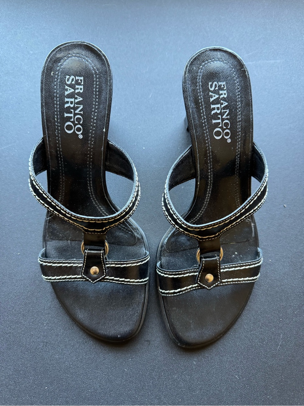Franco Sarto Black Leather Heeled Slide Sandals with Contrast Stitching